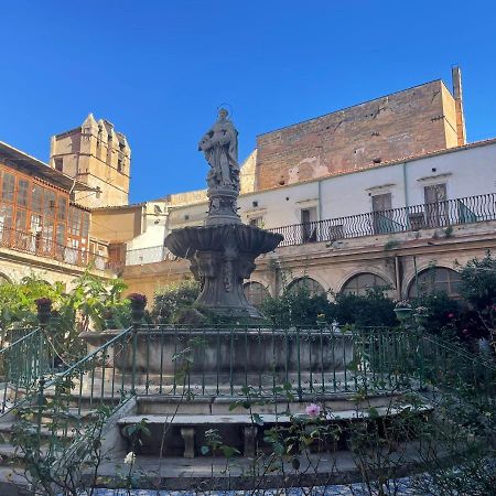 Sant'Andrea - Luxury Rooms In Vucciria Palermo Kültér fotó